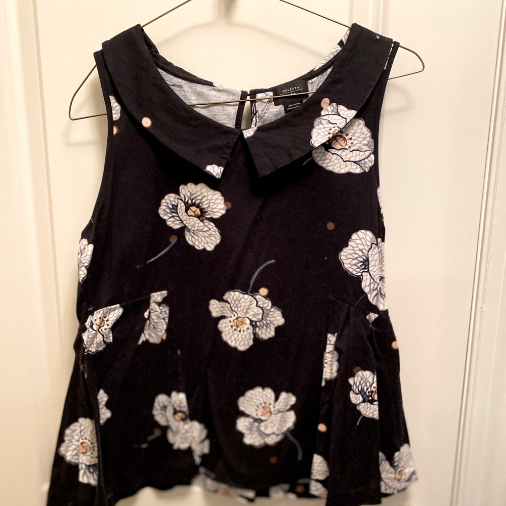 Deletta Anthropologie blouse with flowers on black background - peplum - Medium